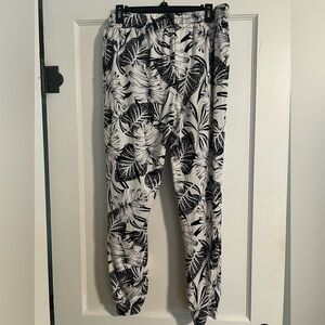 Women’s plus size jogger style pajama pants